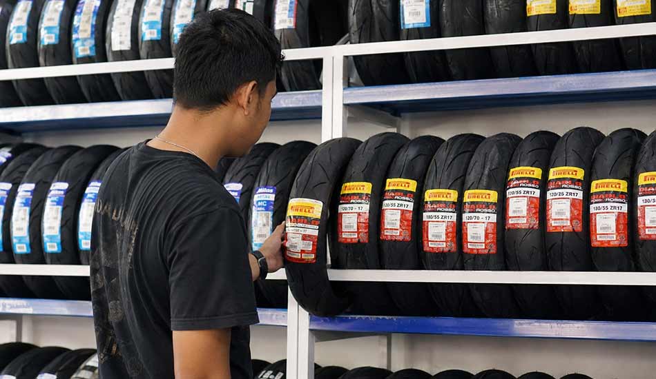 Memilih Ban Motor Terbaik